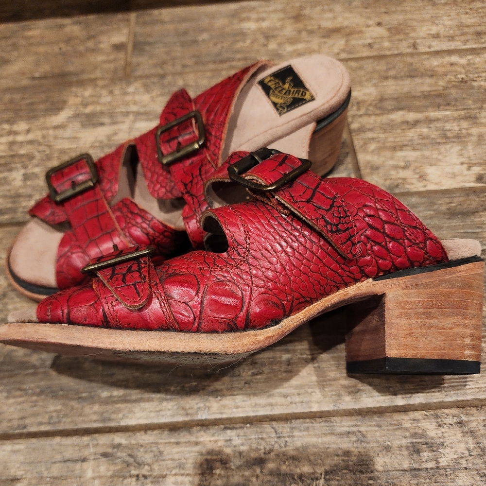 Freebird Caprice Sandal size 7